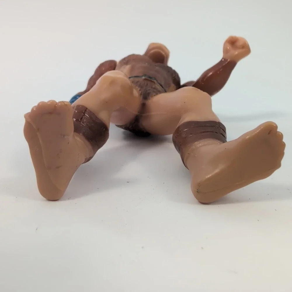 Vintage 1984 Crossbows‎ and Catapults Battling Giants Minotaur Figure